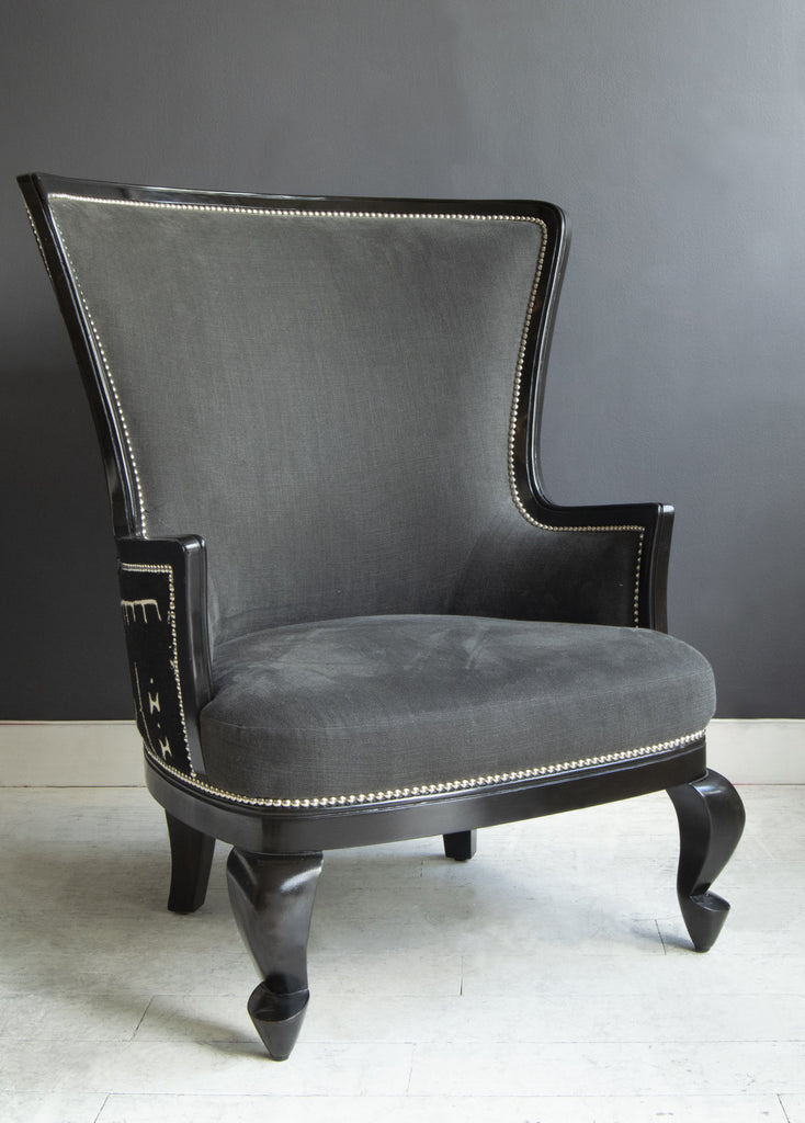 Queen anne armchair from back with pattern
